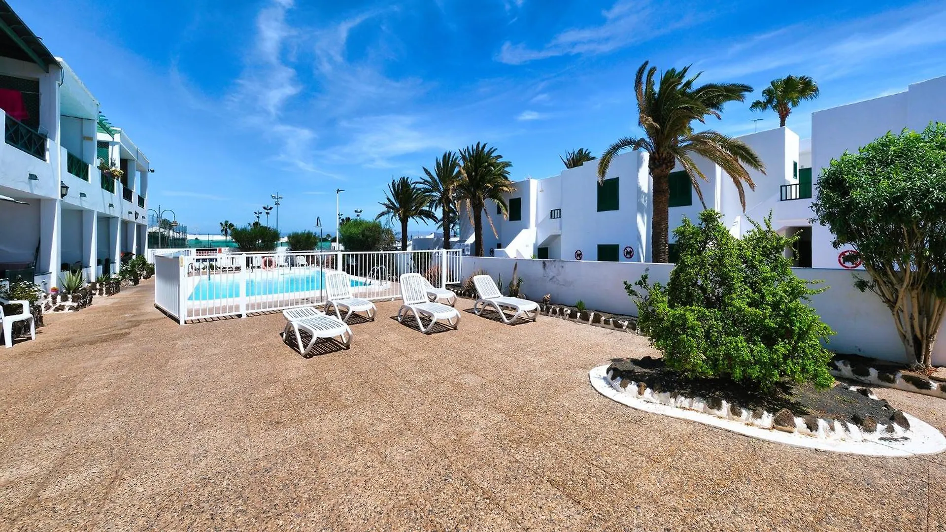Casa Emilia-Close To Amenities And The Beach Puerto del Carmen  Španělsko