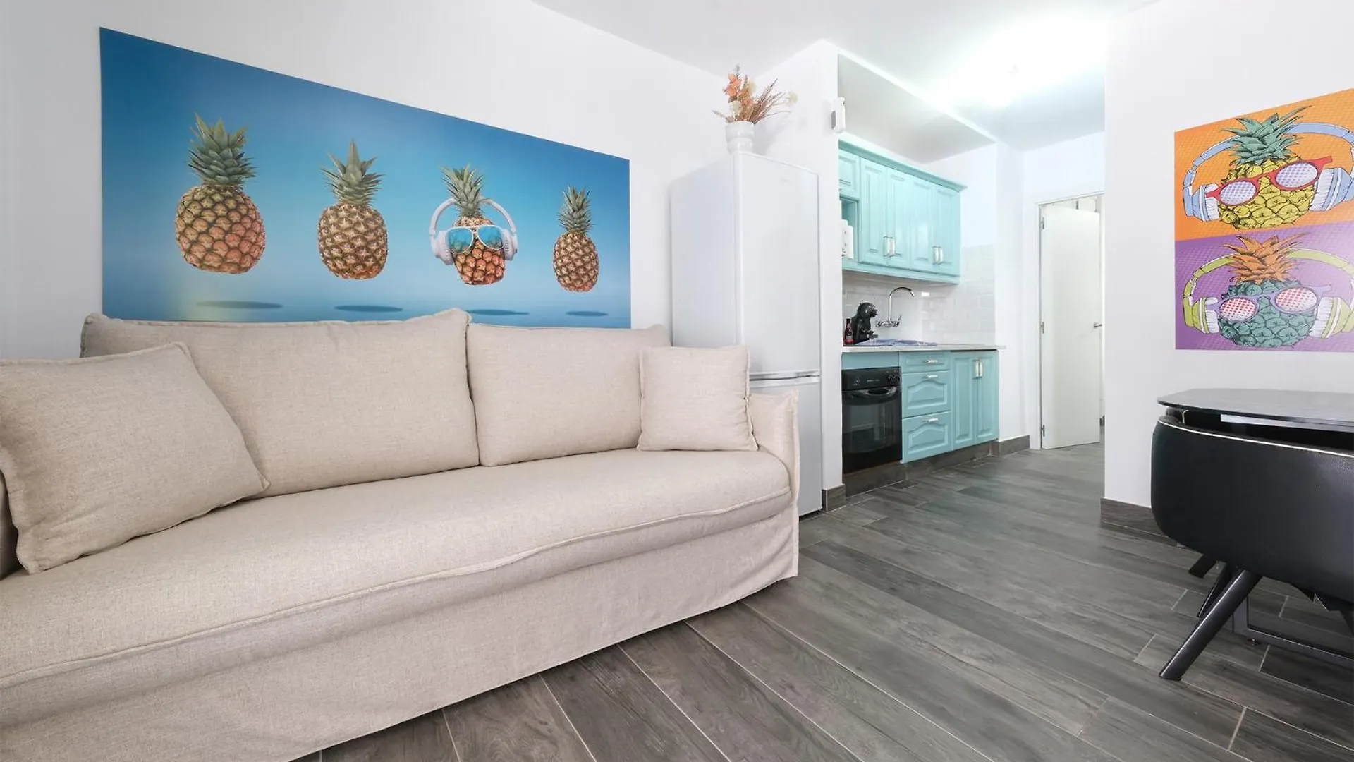 Casa Emilia-Close To Amenities And The Beach بويرتو ذيل كارمين 0*,